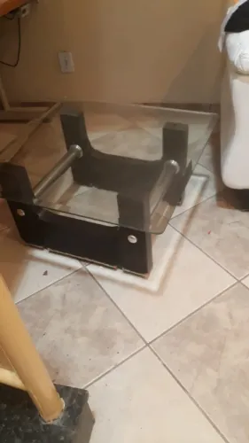 Mesa de centro Com Tampo de Vidro