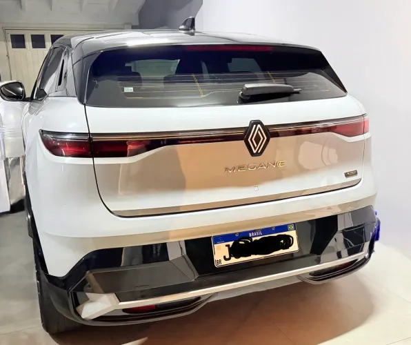 Renault Megane E-tech (elétrico) 2024