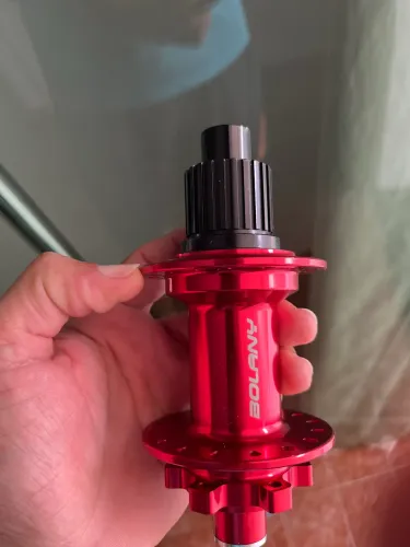 Cubo Alumínio rolamentado