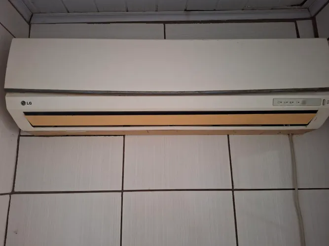 Vendo ar condicionado quente e frio LG 12.000btu