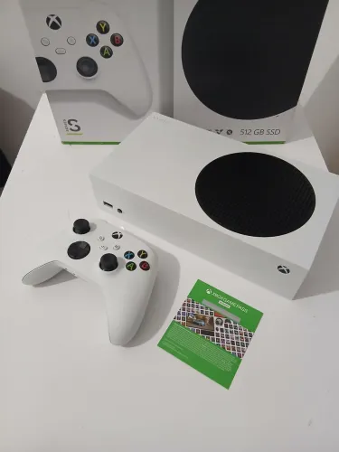 Xbox Series S + Jogos