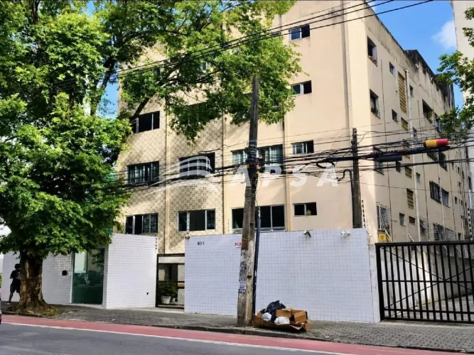 EXCELENTE APARTAMENTO SEMIMOBILIADO PRONTO PARA MORAR, COM APROXIMADAMENTE 100 METROS QUAD