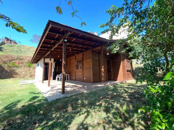 Casa para locação no Condomínio Alpes de Guararema