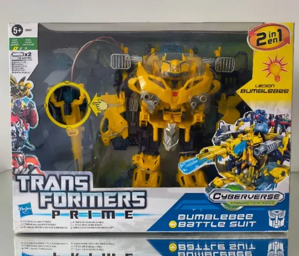 Figure Transformers Prime Cyberverse Bumblebee + Battle Suit original lacrada, Legends