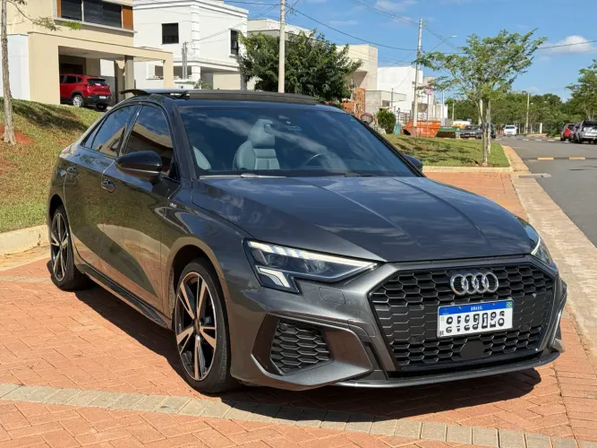 Audi A3 Sedan S-line 2.0 TFSI S-tronic 2024