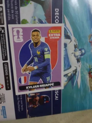 Figurinha legend do mbappe regular em estado quase perfeito