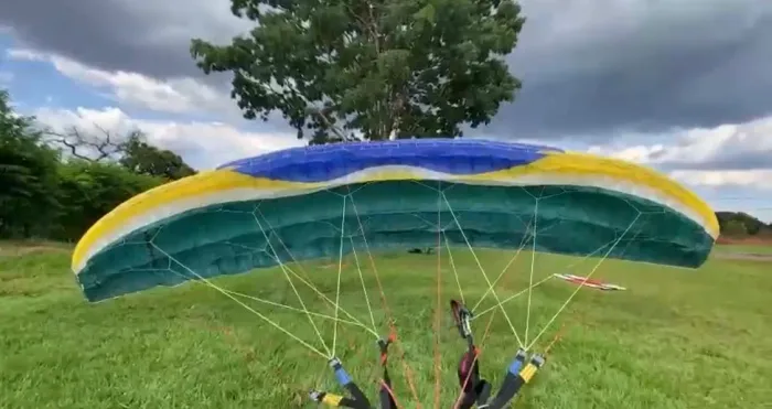 Parapente Sol Prymus 5 (Tamanho L) + Paraquedas Reserva - Estado de Novo