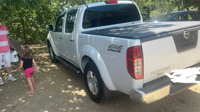 Nissan Frontier S CD 4X4 2.5 TB Diesel 2014