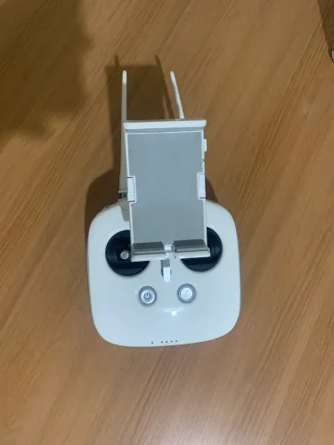 Controlador de drone DJI