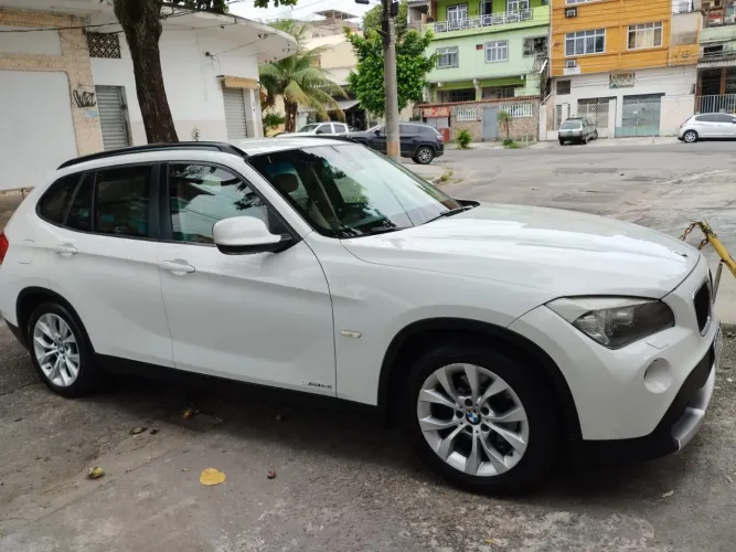BMW X1 Sdrive 18I 2.0 16V 4X2 Aut. 2012