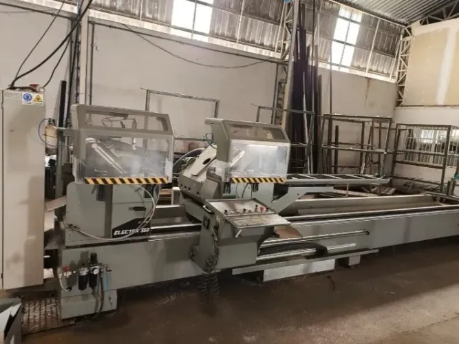 Máquina de corte duplo, eletrônica e automática