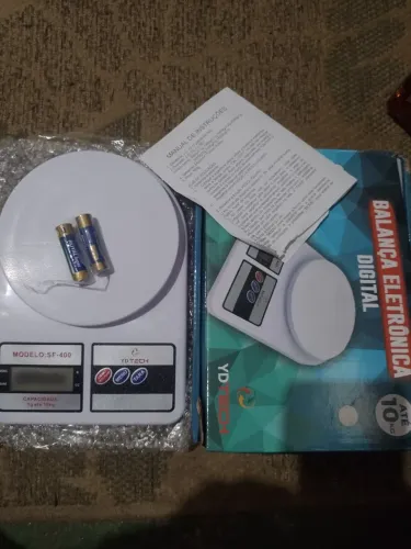 Balança digital cozinha / dieta 10kg , duas pilhas novas inclusas