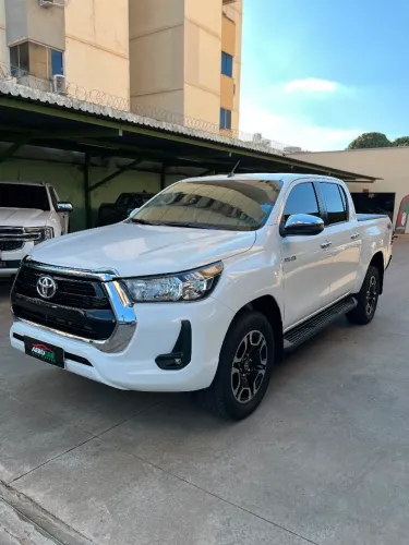 Toyota Hilux CD SRV 4X4 2.8 TDI Diesel Aut. 2022