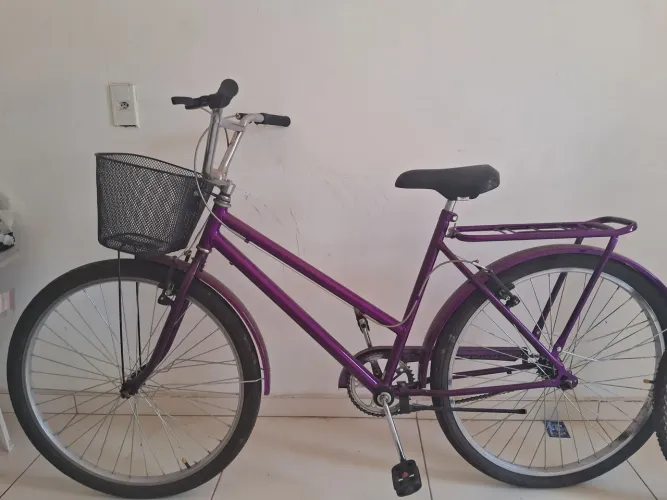 BICICLETA À VENDA 