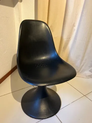 Cadeira Vintage Preta