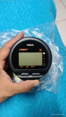Vende-se , velocímetro e tacômetro digital novo 