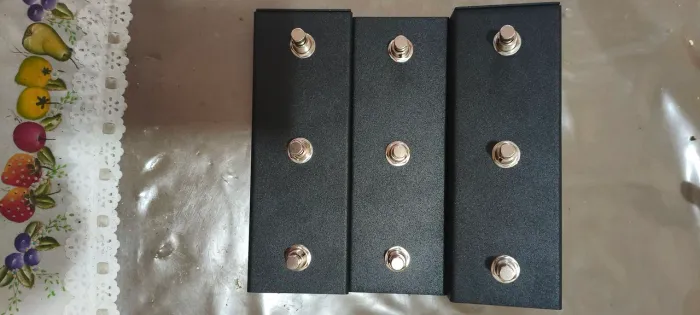 Pedal footswith com 3 botões 