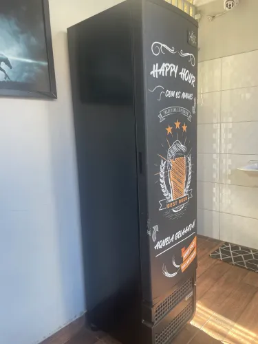 Cervejeira Imbera 217 L porta cega