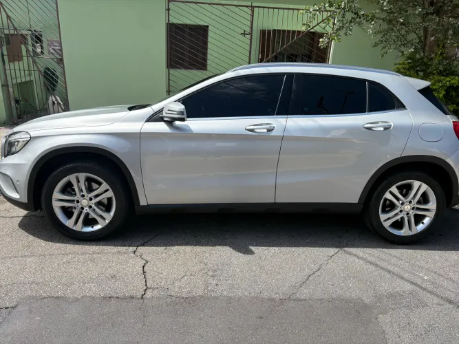 Mercedes-Benz GLA 250 Enduro 2.0 TB 16V 211cv Aut. 2016