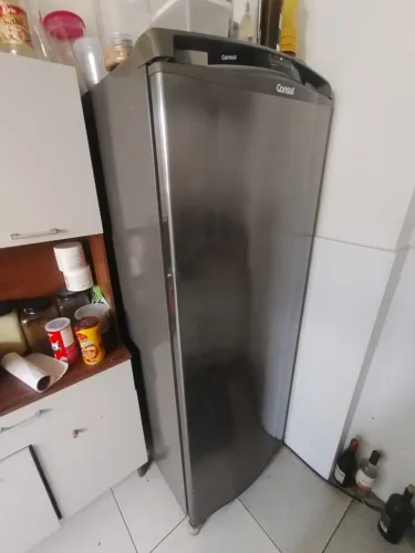 Geladeira Consul CRB39AK 1 porta 342L Frost Free - R$1.000
