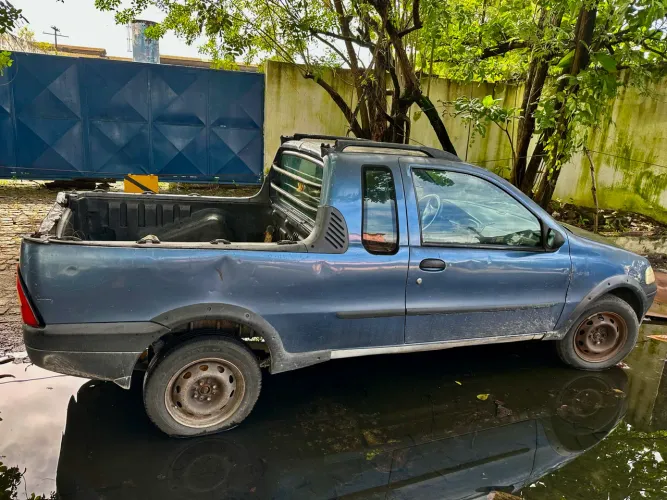 Fiat Strada Working 1.8 MPI 8V 103cv CE 2003