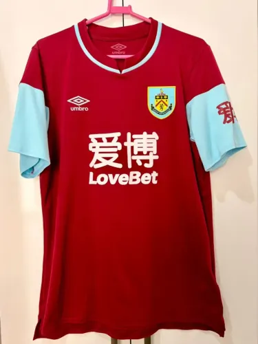 Camisa Burnley, Tamanho G, #5 Tarkowiski