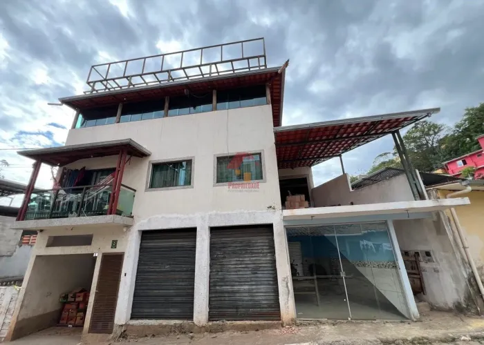 CASA À VENDA RIO ACIMA