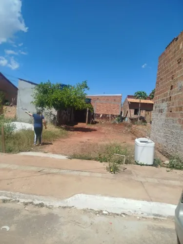 Terreno de 10=20 com 2 kitinete pronta e alugada