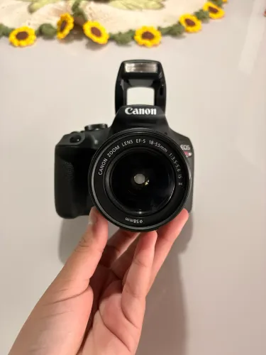 Canon EOS Rebel Kit T7 18-55mm II DSLR + LENTE.