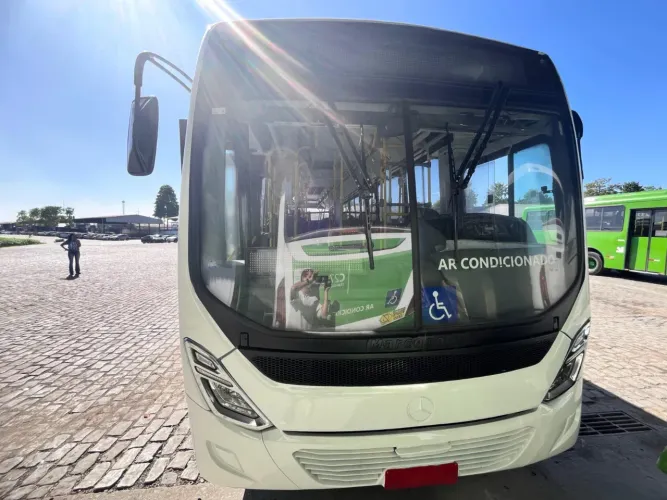 Vendo ônibus marcopolo Torino of 1721 ano 2015 com ar