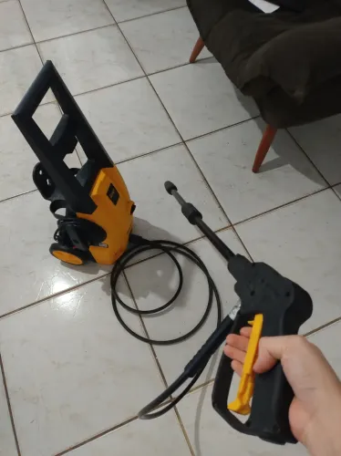 Wap ousada plus 2200 jato de Auta pressão com pouco uso.Antes de levar você pode testar.