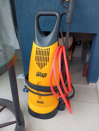 Lava jato Wap Premium 2600 semi novo 