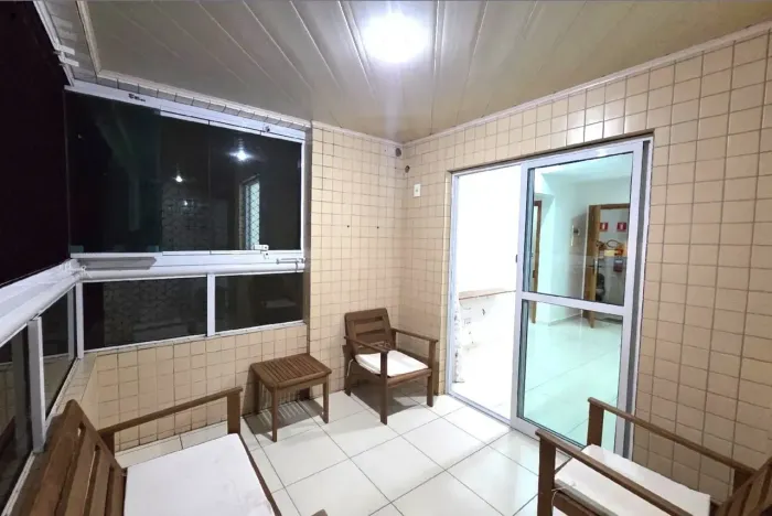 Imóvel para aluguel com 55m com 1 quarto (suíte) em Guilhermina - Praia Grande - SP