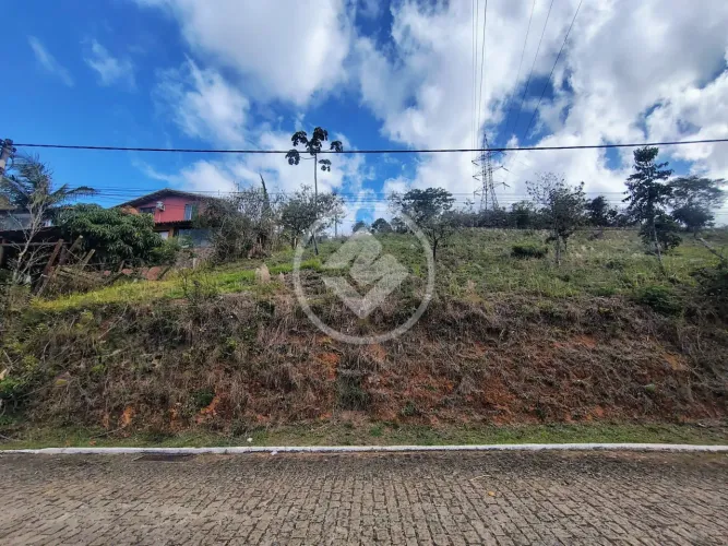 Terreno à venda, com 348 M2, em Condomínio de Alto Padrão, Albuquerque/Teresópolis. codigo