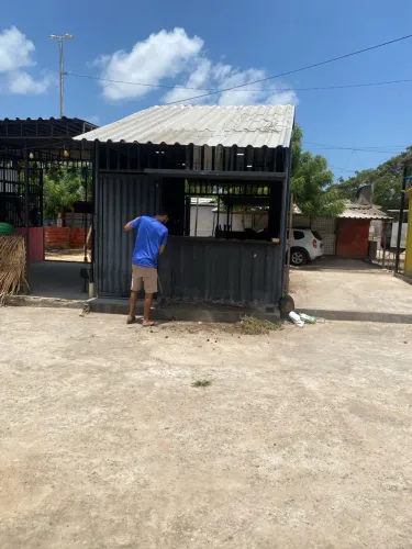 Alugo localizado na vila food cidade operária