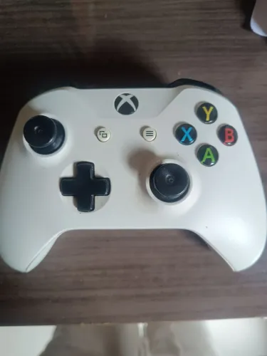 Controle Xbox One S