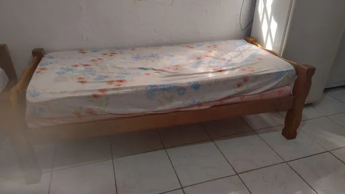 Cama e colchao