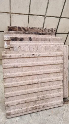 Pedra refratário para forno.