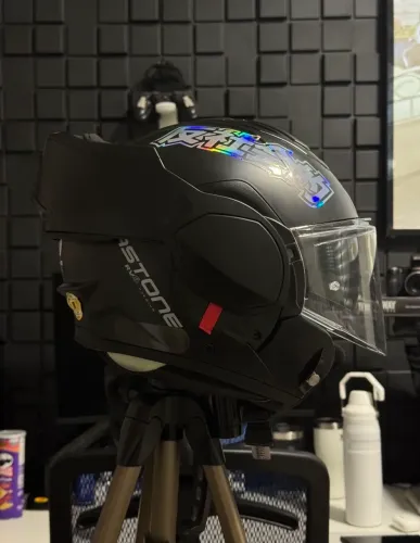 CAPACETE ASTONE RV6 TAM58 - EXCELENTE ESTADO