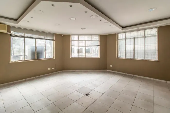 Sala comercial na Rua Quintino Bocaiúva, 14  40 m²