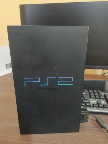 Vendo Playstation 2 fat 
