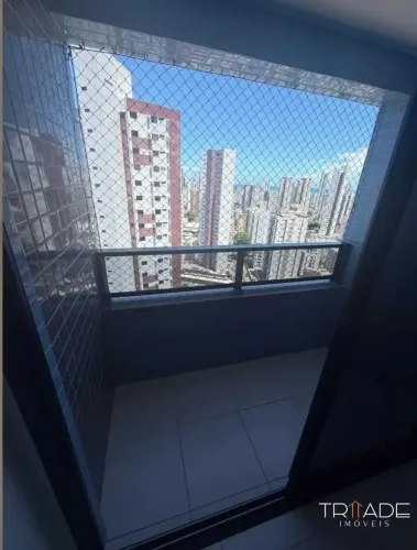 Apartamentos á venda de 2 quartos (1 suíte) com Varanda - pronto para morar em Boa viagem.