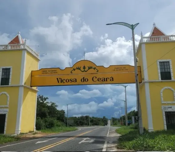 TERRENO EM VIÇOSA - CE