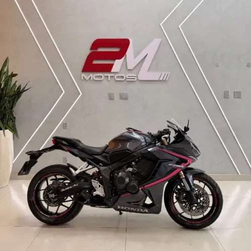 Honda CBR 650 R 2021/2021 (Financiamento Bancário)