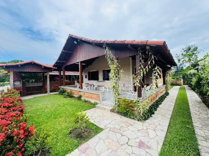 Casa em Condomínio em Gravatá - PE Ref-GM-053