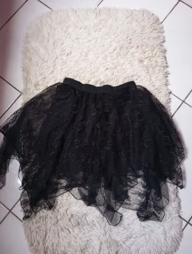 Saia preta de renda/tule da SHEIN nova com etiqueta