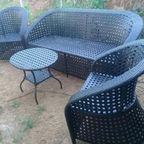 Conjunto de sofá em fibras sintéticas