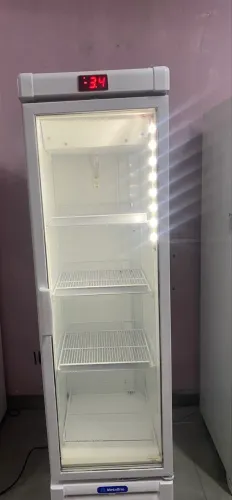 Cervejeiro Metalfrio 270 L slim 220v