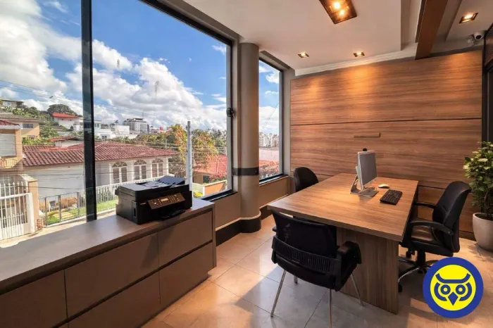 Casa Comercial no Centro