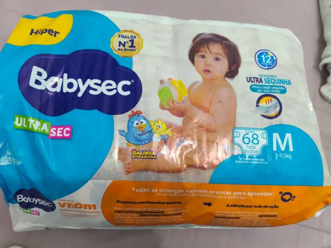 1 pacote de fralda baby sec M + 1 pacote aberto de fralda baby sec M (total 91 fraldas)